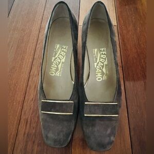 Ferragamo: Equestrian Taupe Suede Florence, Square Toe w Box!